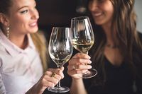 бели вина - 51883 варианти