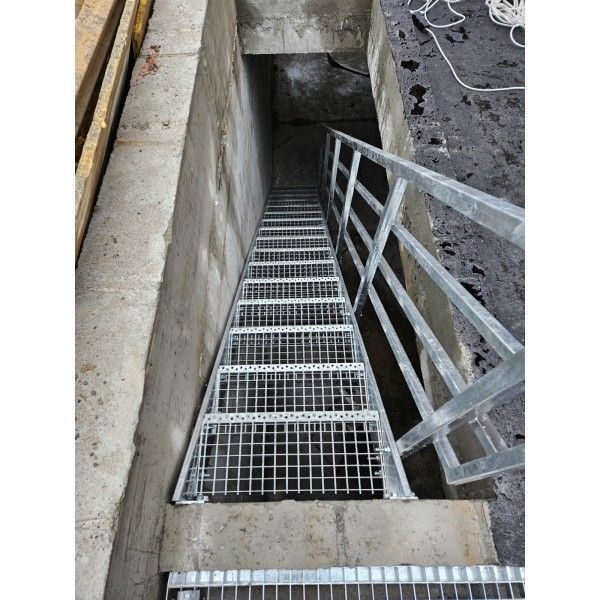 метални стълби - 56467 селекции