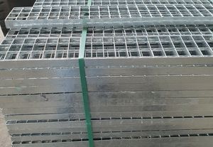 решетки за канали - 34855 снимки