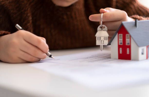 прехвърляне на имот при нотариус - 64123 разновидности